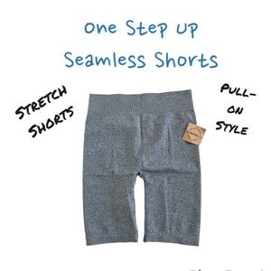 One Step Up Seamless Shorts ( 1X/2X)